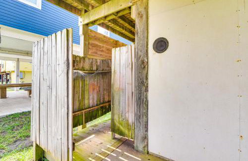 Intracoastal Views and Deck Surfside Beach Home - Foto 31