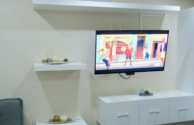 Palmarena Rooms and Residences - Long Stay Comfort with Parking, Sauna, Gym and Pool (Steps from 5th Avenue) - Foto 27