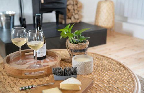 Naut Retreat, The Cart Lodge - Cosy cottage, walk to Porthcurno beach, Pedn Vouder & Minack Theatre - Photo 11