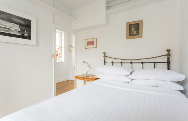 Pembridge Villas IV by Onefinestay - Photo 8