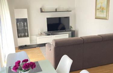 Lucky Place Apartment - Žumberačka with Free Private Parking - Foto 4