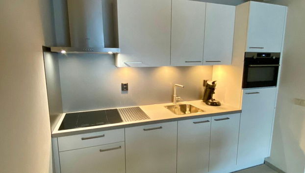 Idyllic Coastal Base w/ Garden - Foto 5, Cocina privada