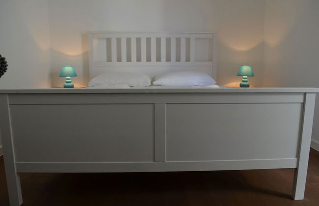 Casablanca Apartments - Photo 7