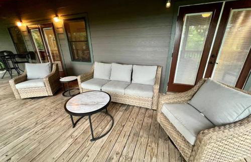 Nantahala Nook, cabin w/hot tub,game room, & wifi - Foto 13