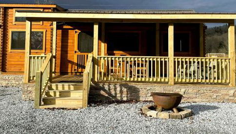Beautiful New Cabin near the North Toe River for a Peaceful Getaway in North Carolina - Foto 4