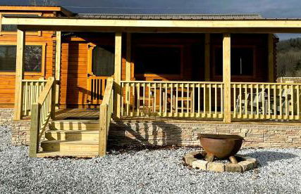 Beautiful New Cabin near the North Toe River for a Peaceful Getaway in North Carolina - Foto 4