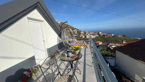 Isabela House - Photo 1