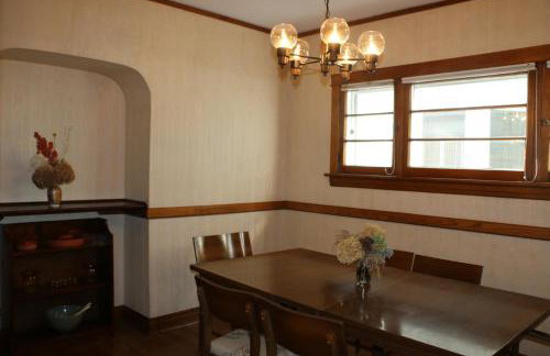 Historic Home with Outdoor Hot Tub Near Downtown in Public Transportation Hub - Photo 21