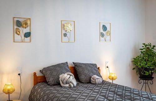 Au Paradis Des Anges maison de village climatisé avec jardin - Foto 32