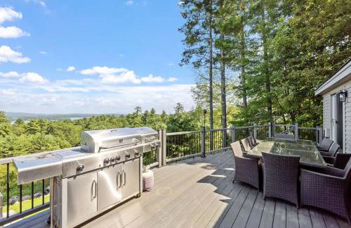 Lakeside Luxury Retreat with Winnipesaukee Views - Foto 3
