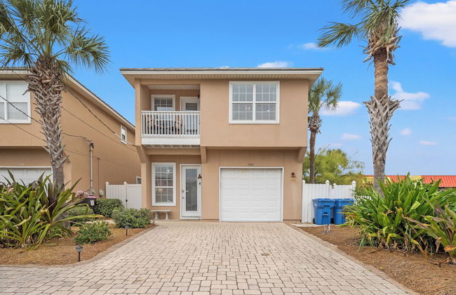 Escape to Sand Dollar Holler: Coastal Retreat, 3 Beds, 2.5 Baths, Sleeps 10! - Foto 76