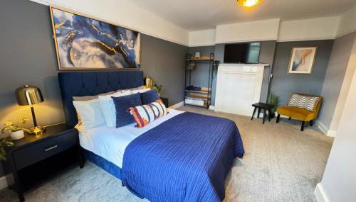 Very Large Central Property - Foto 3