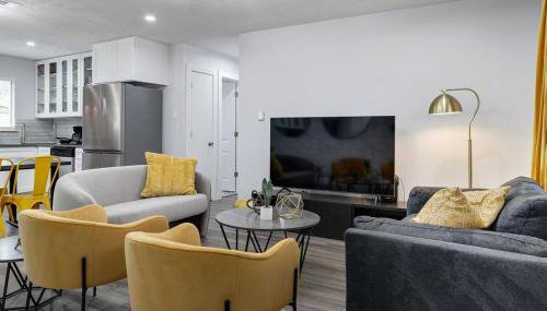 Upscale 3BR 2B Cozy Home with Pool & Grill - Foto 5