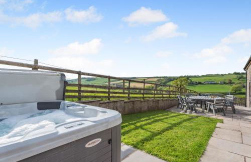 4 Bed in Llangyndeyrn CWRTY - Photo 2