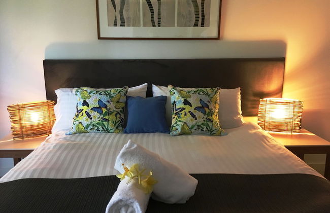 Luxury Apartment at Sea Temple Palm Cove 2 Bed 2 Bath - Photo 4