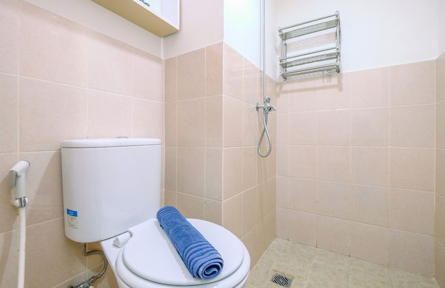 Nice and Comfort 2BR at Podomoro Golf View Apartment - Foto 11