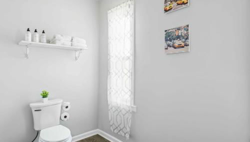 Detroit 3BR Retreat w/ Wi-Fi + Street Parking - Foto 4