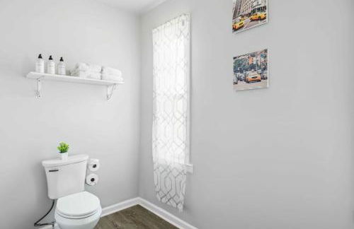 Detroit 3BR Retreat w/ Wi-Fi + Street Parking - Foto 4