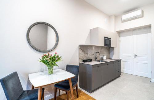 Venetian House Market Square Aparthotel - Photo 156