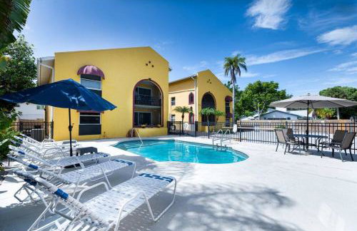 * NEW * Serene Retreat / Private Patio & Pool * - Foto 3