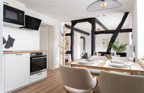 Ferienhaus Ahorn, wunderschöne, neue Wohnungen, ideal für Ausflüge ins Phantasialand, die Städte Köln, Brühl und Bonn oder die Eifel - Foto 1