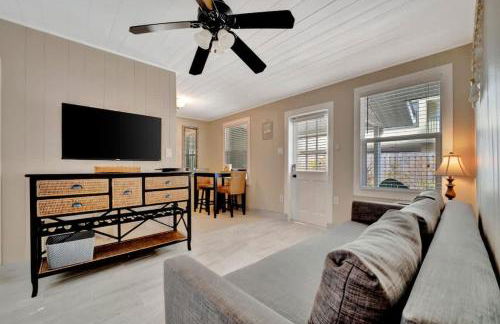 Stones Throw Beachside Bungalow #1 ON THE BEACH - Foto 11