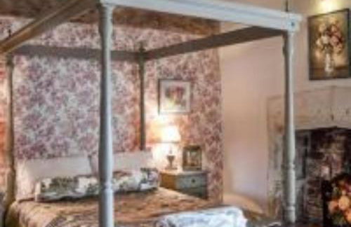 Tudor Romance- a historic manor house for holiday and corporate stays - Foto 6