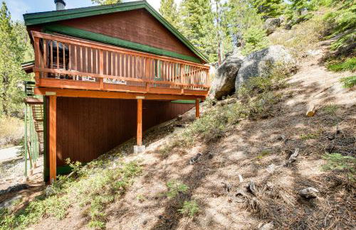 1 Mi to Heavenly Resort Cozy Home with Deck! - Photo 25
