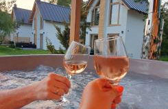 Sjesta al mare, domki z sauną i balią z jacuzzi - Foto 51