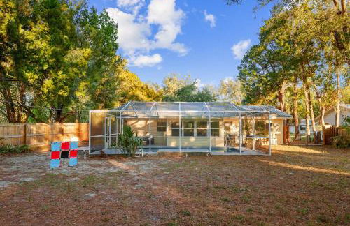 Pets OK! Heated Pool mins to 3 Sisters Spring! - Foto 56