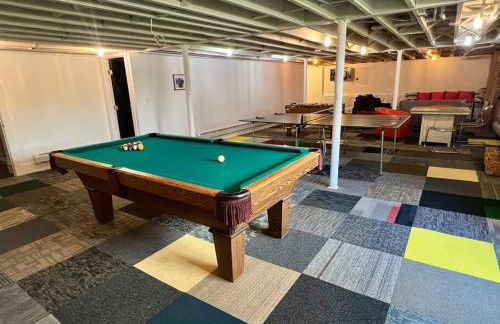 Historic Bulldog Bungalow - Foto 15