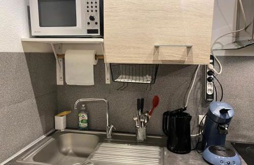 Nancy, Magnifique studio totalement climatisé, meublé, salle de bains et wc séparés, parking privé, cuisine équipée, WIFI - Foto 53