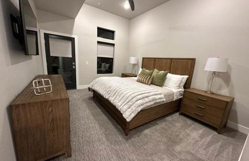 New East Deer Valley, 1 min, B6301, Luxury 3br condo, Park City 10 min - Photo 17