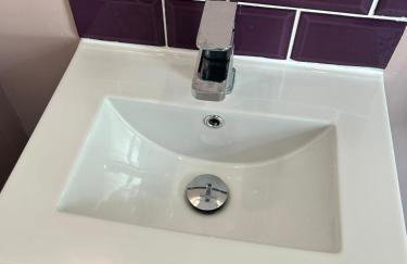 3 Double Bedroom Home-Sleeps 8 - Castle Donnington - Foto 34