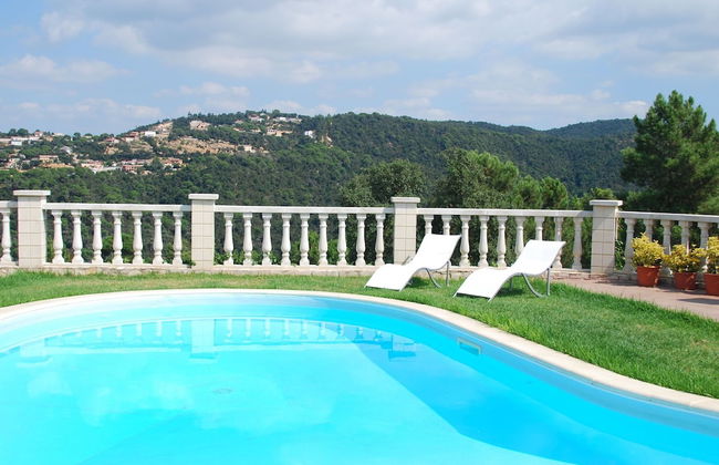 Detached Villa on one Floor, With Garden, Private Pool and Nice Views - Foto 16