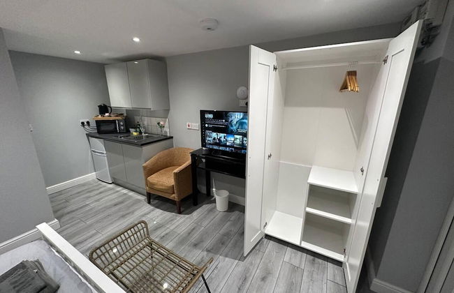 Luxury Detached Studio Apartment in Luton - Foto 9