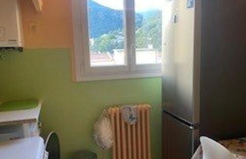 Charmant F2 à Amélie-les-Bains avec terrasse, parking et Wi-Fi, proche thermes et centre-ville - FR-1-703-116 - Foto 7