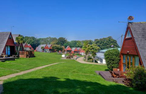 Escape to a Clifftop Chalet with pool and tennis onsite - 1A Kingsdown Holiday Park - Foto 39