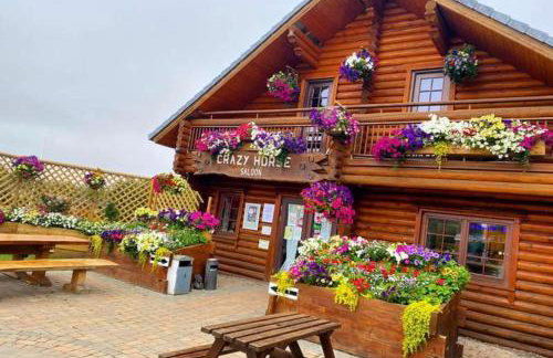 Carre Retreat with private hot tub - Photo 23