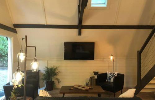 Newly renovated A-frame 5 Min walk to main street - Foto 21