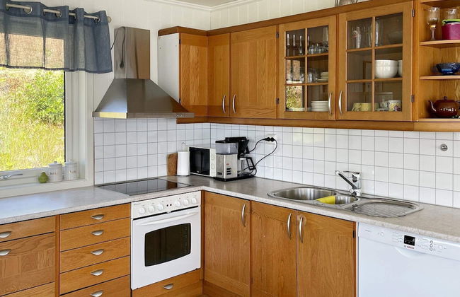 5 Person Holiday Home in Averoy - Foto 4