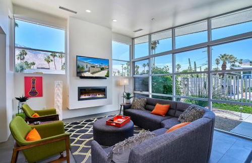 Sophia Oasis Luxe 2BR Condo with Mountain Views - Photo 22