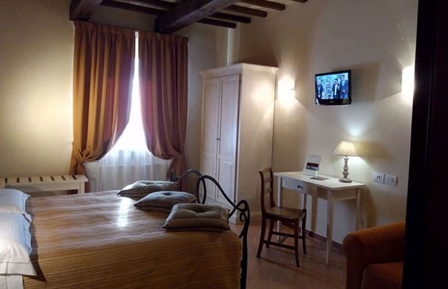 Holiday Apartment on a Farm in Umbria - Photo 17