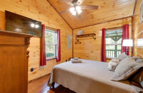 Fireside Evenings Red River Gorge Gem with Hot Tub - Foto 17