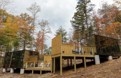 Staghorn | Modern Lux Mirror Home | HotTub & Woods - Foto 24