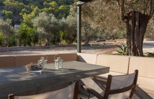 Elegance Villa: Classy Paradise w/ a private beach - Foto 14