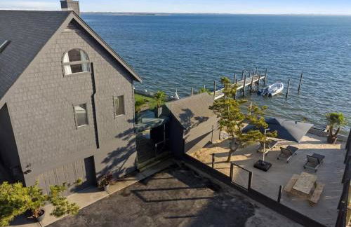Black Swan- Beachfront Home with Year-Round Jacuzzi - Foto 10