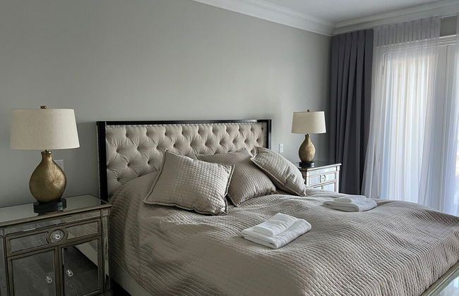 New Waterfront Mansion by Simply Comfort - Foto 5