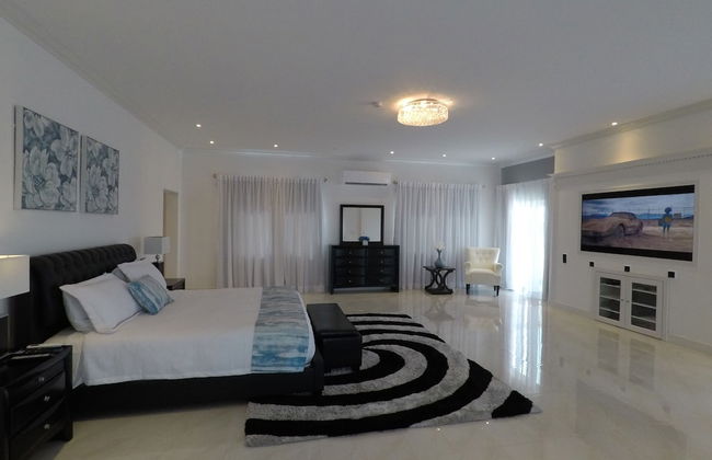 The White House TCI - Foto 4