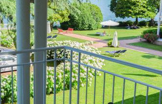 Beautiful apartment on the lake, pool & parking - Nr 123 - Photo 4